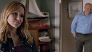 Veronica Mars and Logan Echolls Do a Marshmallow Kiss